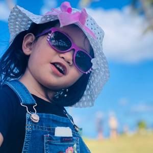 Meet your Posher, Brenda